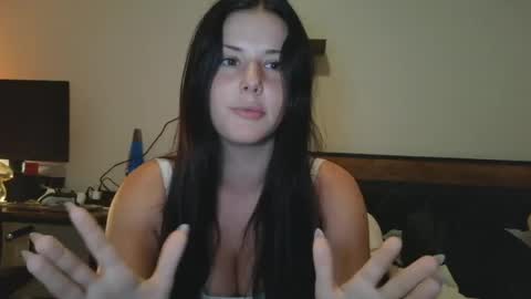 Snapshot of stassiebabyxo chatting on June 2026 12:19:01 AM stassiebby online show from June 2026 12:19:01 AM