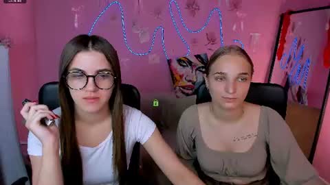 Snapshot of stasy_luna chatting on June 2026 05:43:02 AM Stasy online show from June 2026 05:43:02 AM