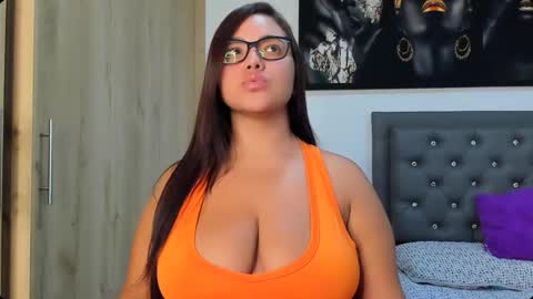 Melany online show from September 2025 03:11:02 AM