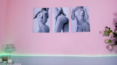 Snapshot of stefany_gonzales_ chatting on May 2026 12:24:01 PM Stefany online show from May 2026 12:24:01 PM
