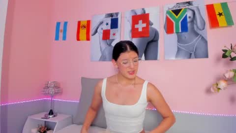Snapshot of stefany_gonzales_ chatting on July 2026 02:03:01 AM Stefany online show from July 2026 02:03:01 AM