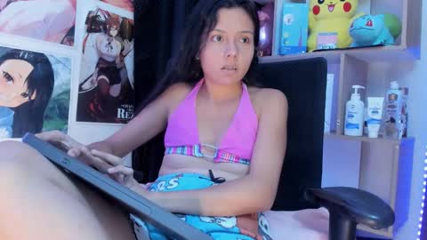 Snapshot of stefany_lovers01 chatting on January 2026 10:44:02 PM stefany lovers online show from January 2026 10:44:02 PM