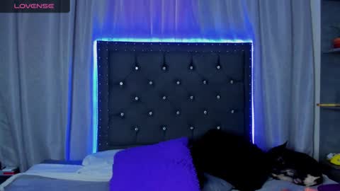 steff_olsen online show from January 2025 09:34:02 AM