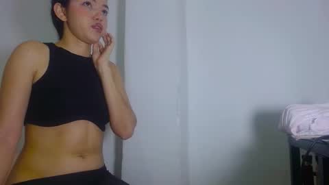 stefany online show from October 2025 06:16:02 AM