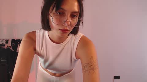 Snapshot of stefigirl chatting on December 2024 09:45:01 PM Stef online show from December 2024 09:45:01 PM