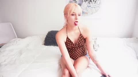 Snapshot of stefigirl chatting on February 2026 06:56:02 PM Stef online show from February 2026 06:56:02 PM