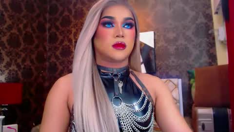 CALL ME STELLA online show from February 2025 09:38:02 AM