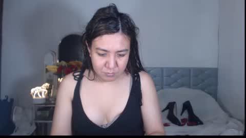 Snapshot of stellahugets chatting on October 2025 07:58:01 AM Stella online show from October 2025 07:58:01 AM