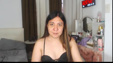 Snapshot of stellahugets chatting on June 2026 09:24:02 AM Stella online show from June 2026 09:24:02 AM