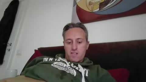 sten015 online show from November 2025 01:35:02 PM