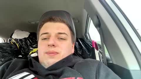 Snapshot of stepbro18 chatting on February 2025 07:30:02 PM Honestly Im a slut I have a high sex drive and I love talking to people off this platform online show from February 2025 07:30:02 PM