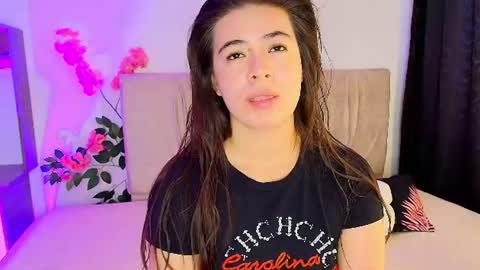 Emma online show from July 2026 12:33:01 PM