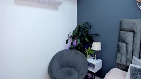 Stephane Rouss online show from October 2025 07:59:01 PM