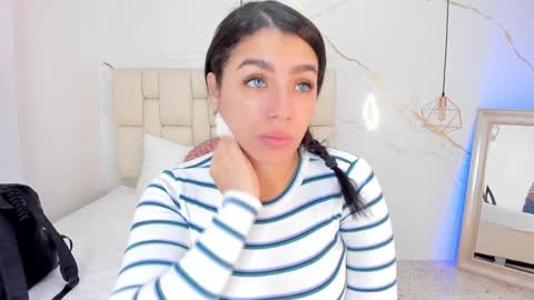 Stefanny online show from January 2025 09:55:02 PM