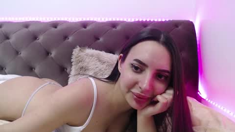 StepMommy19 online show from January 2025 10:18:01 PM