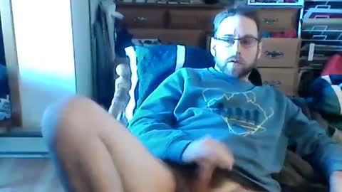Snapshot of sterben13v chatting on January 2025 08:01:01 PM Ian23602 online show from January 2025 08:01:01 PM