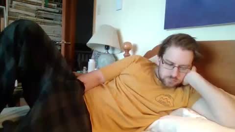 Ian23602 online show from March 2026 01:48:01 PM