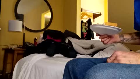 Snapshot of sterng123 chatting on February 2026 03:05:02 AM sterng123 online show from February 2026 03:05:02 AM