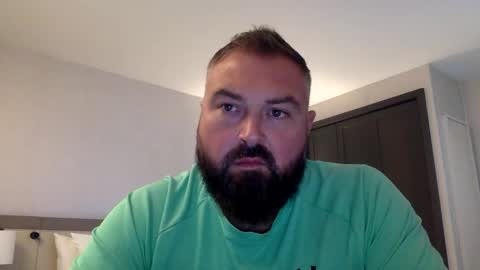 steve__1980 online show from September 2025 10:48:01 PM