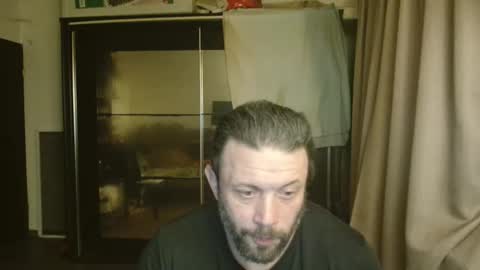 Steve Oakenshield son of John son of Vasyl online show from April 2026 12:43:02 AM