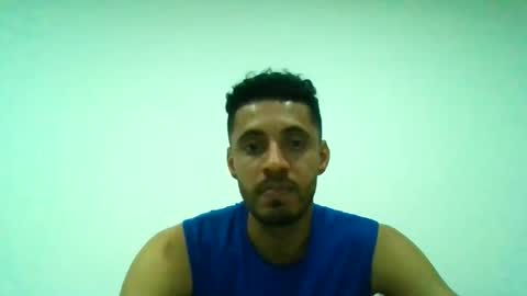 Snapshot of steven_smith05 chatting on November 2025 02:33:01 AM Esteban online show from November 2025 02:33:01 AM