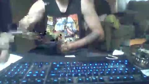 Snapshot of steveneg13 chatting on March 2025 05:06:02 PM Steveneg13 online show from March 2025 05:06:02 PM