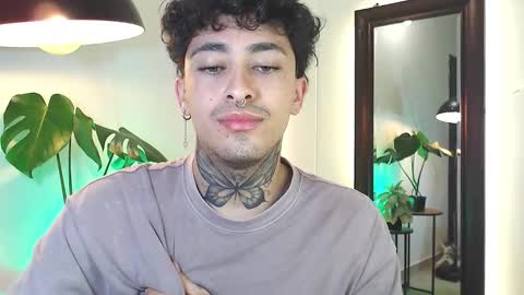 Snapshot of stevennavarro chatting on March 2026 02:27:02 AM Daniel Steven Navarro online show from March 2026 02:27:02 AM