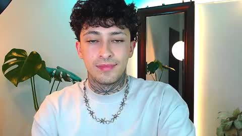 Snapshot of stevennavarro chatting on March 2026 11:33:01 PM Daniel Steven Navarro online show from March 2026 11:33:01 PM