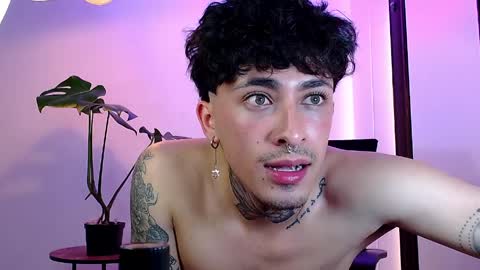 Snapshot of stevennavarro chatting on March 2026 09:59:01 PM Daniel Steven Navarro online show from March 2026 09:59:01 PM