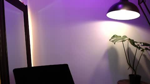 Snapshot of stevennavarro chatting on April 2026 11:20:02 PM Daniel Steven Navarro online show from April 2026 11:20:02 PM