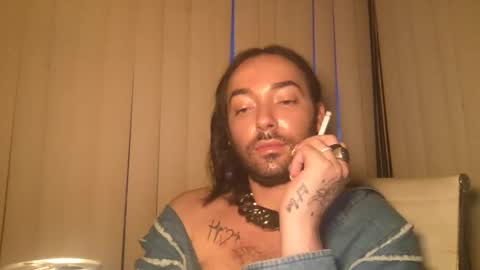 Snapshot of stevey_94 chatting on September 2025 11:28:01 PM gay tease online show from September 2025 11:28:01 PM