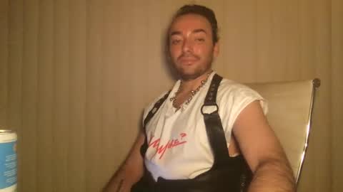 Snapshot of stevey_94 chatting on October 2025 05:55:01 AM gay tease online show from October 2025 05:55:01 AM