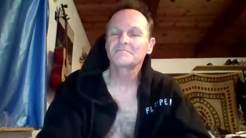 Snapshot of steviehard7 chatting on February 2025 05:52:01 AM steviehard7 online show from February 2025 05:52:01 AM