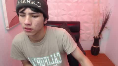 Stich online show from March 2026 03:56:01 AM