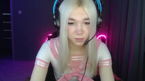 Snapshot of stiff_boys chatting on October 2025 03:58:02 PM Steve online show from October 2025 03:58:02 PM