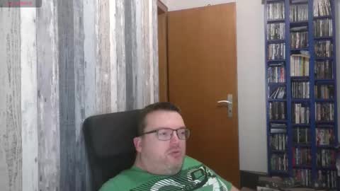 Oliver online show from October 2025 07:14:01 PM