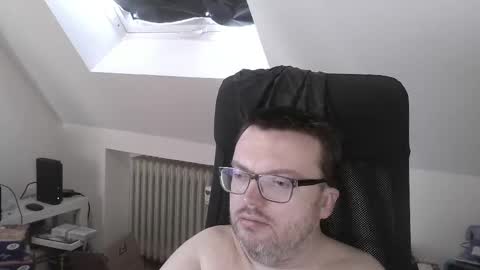 Oliver online show from June 2026 07:13:01 AM