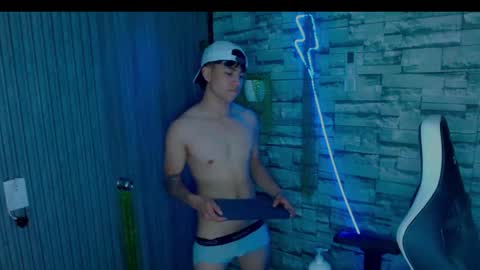 stiven leal online show from January 2026 09:07:02 PM