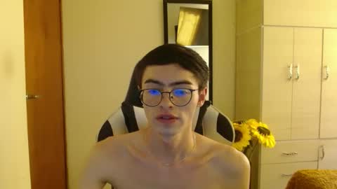 stiv_grant online show from January 2025 08:06:02 PM