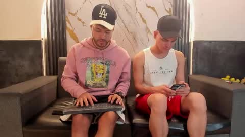 friends online show from March 2026 05:34:01 AM