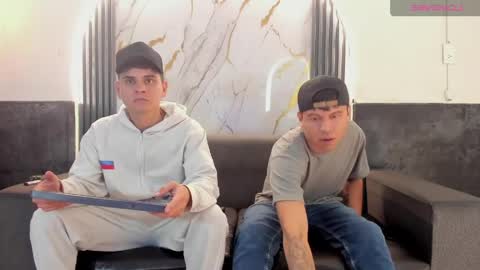 friends online show from April 2026 04:10:02 AM