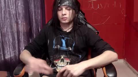 stivnhot online show from February 2026 06:51:02 PM