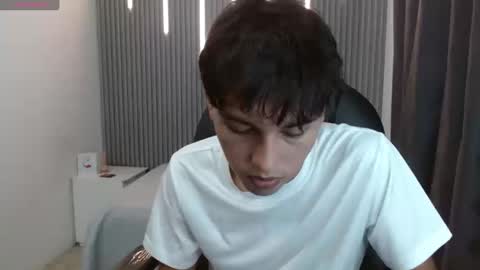 Stiwen online show from March 2026 08:14:01 PM