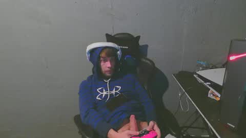 stonedpanda77 online show from January 2025 07:17:01 AM