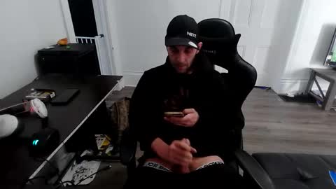 Snapshot of stonedpanda77 chatting on May 2026 09:45:02 PM stonedpanda77 online show from May 2026 09:45:02 PM