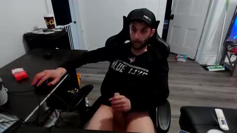 Snapshot of stonedpanda77 chatting on June 2026 11:00:01 PM stonedpanda77 online show from June 2026 11:00:01 PM