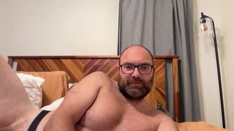 stoney8inches online show from November 2025 01:48:02 AM