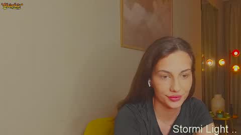Snapshot of stormi_light chatting on May 2026 08:37:01 PM Stormi online show from May 2026 08:37:01 PM