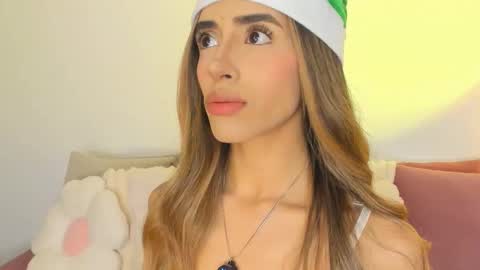 Mar online show from December 2025 01:03:01 AM