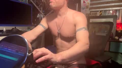 Str8 online show from April 2026 06:59:02 PM